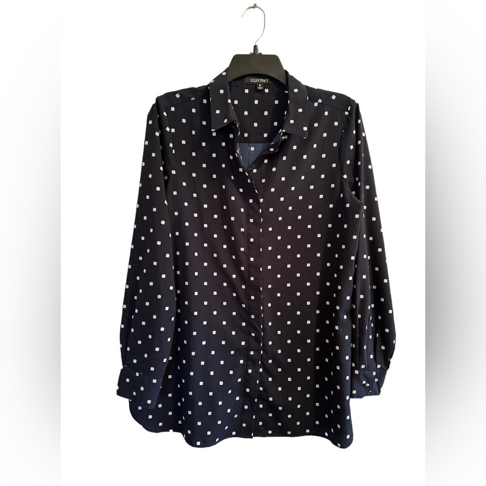 Ellen Tracy Polka Dot Blouse Womens Medium Navy Blue Long Sleeve Buttons Pleat